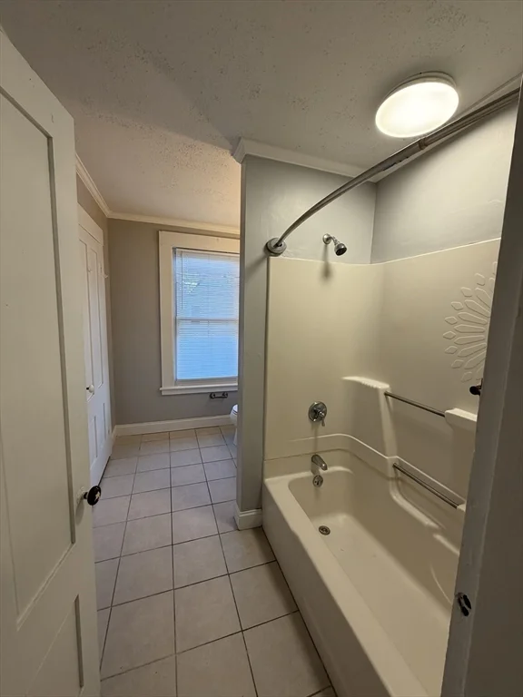 3-5 Locust, Amesbury