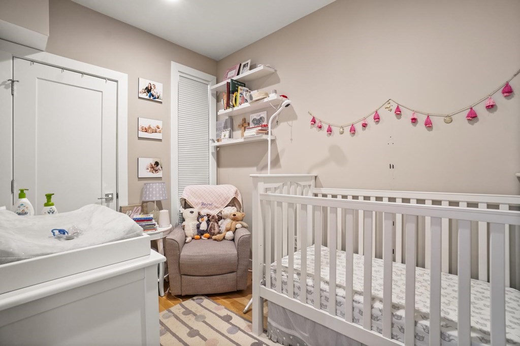 280 Gold St, South Boston