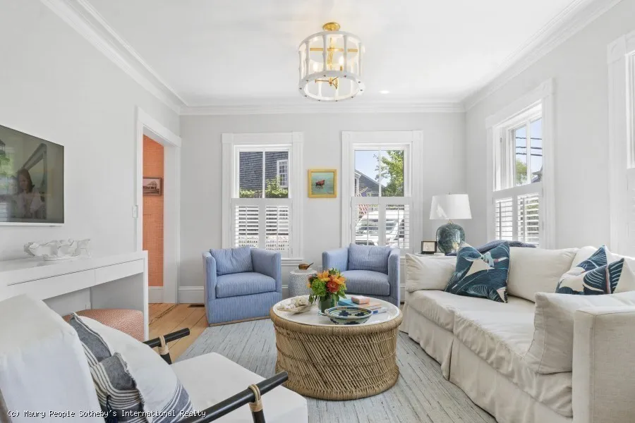 82 Center, Nantucket
