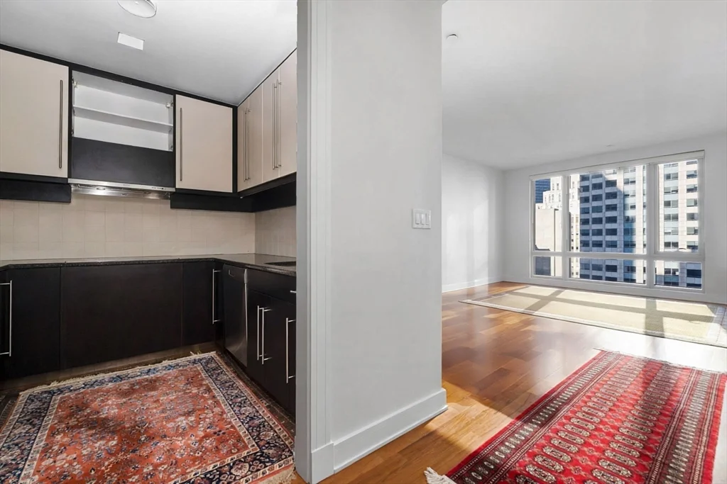 500 Atlantic Ave, Waterfront