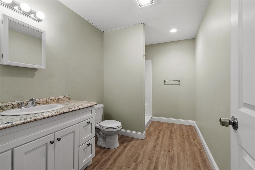 2 South Grove St, Bradford