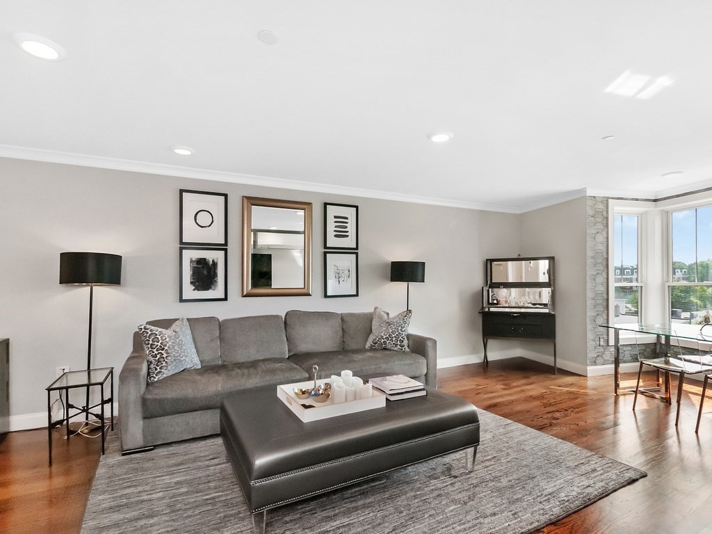 1789 Centre St, West Roxbury