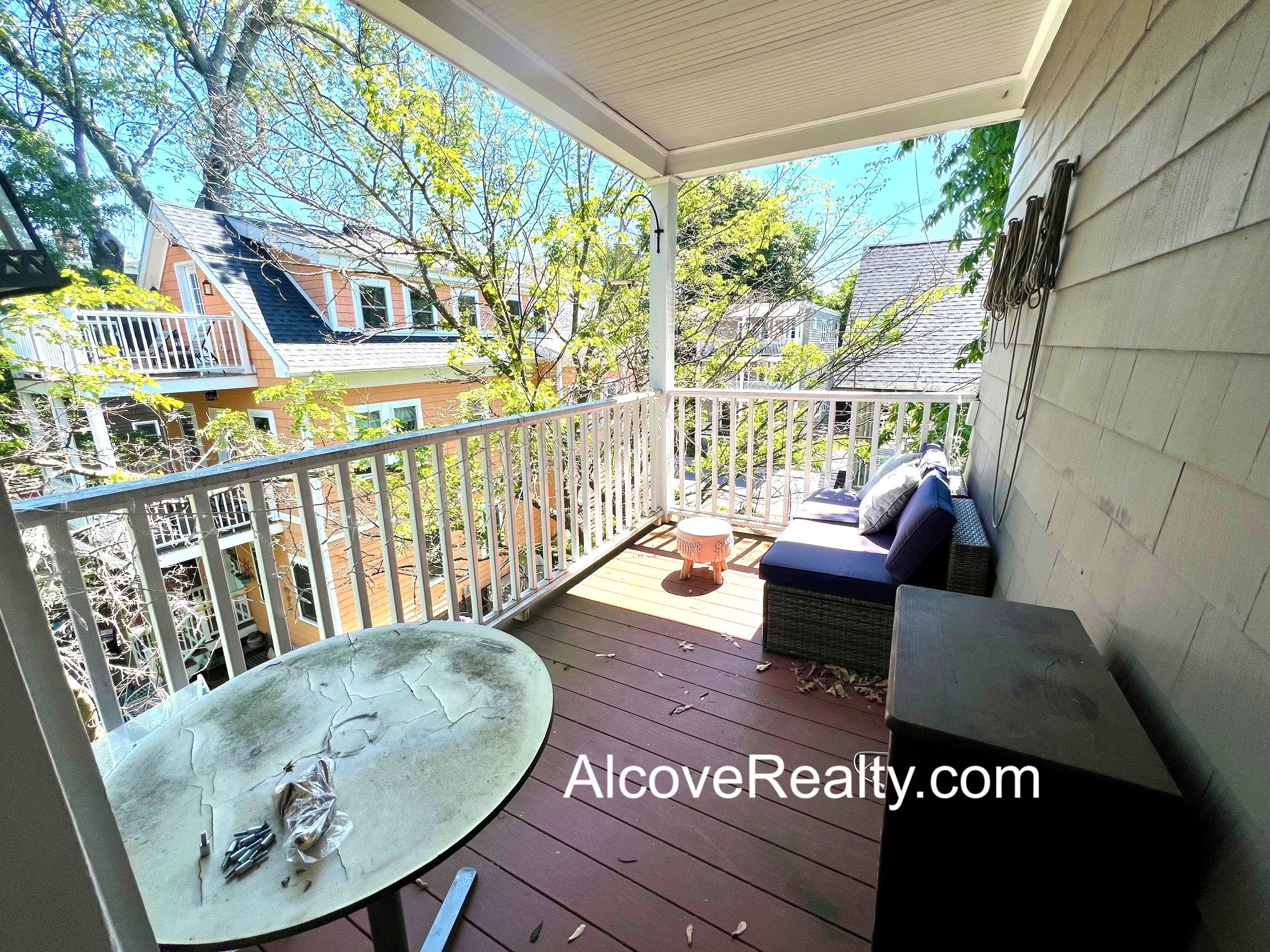 19 Sartwell Ave, Spring Hill