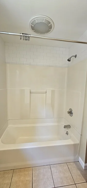 17 Diamond Hill, Holden