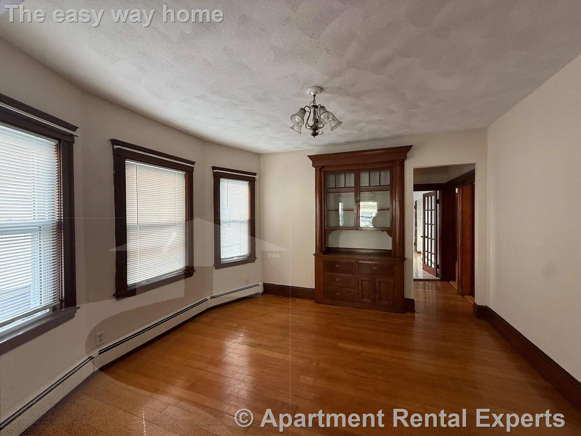 94 Raymond Ave, Teele Square