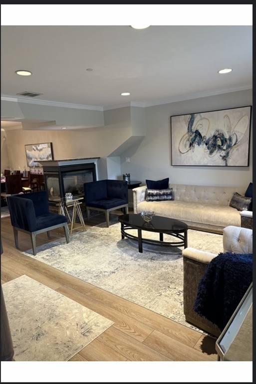 218 Rangeway Rd, Billerica