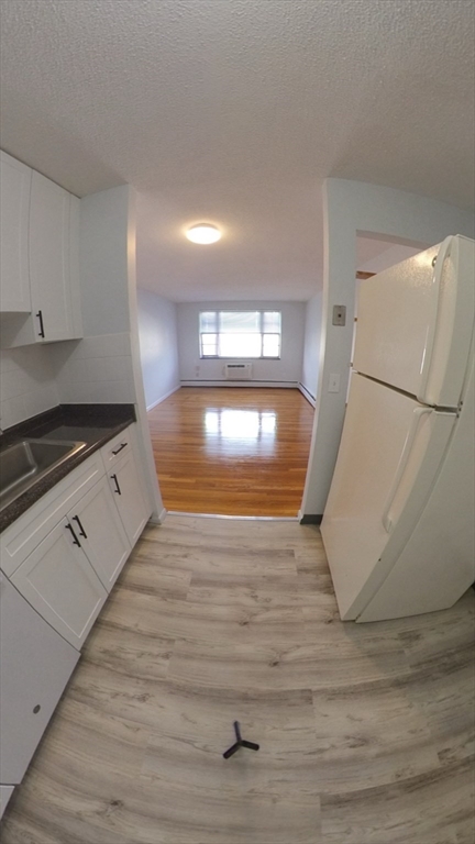 685 Moody St, Waltham