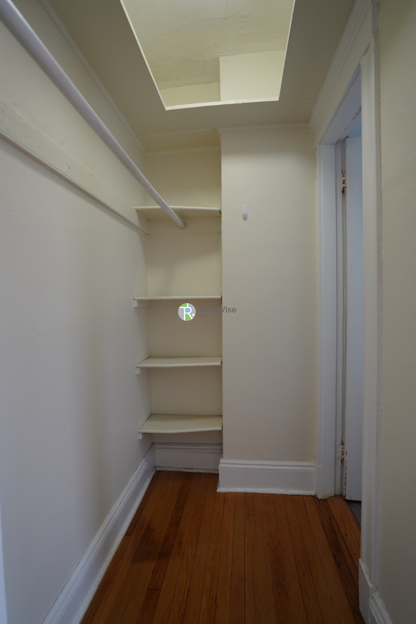 1171 Boylston St, Fenway