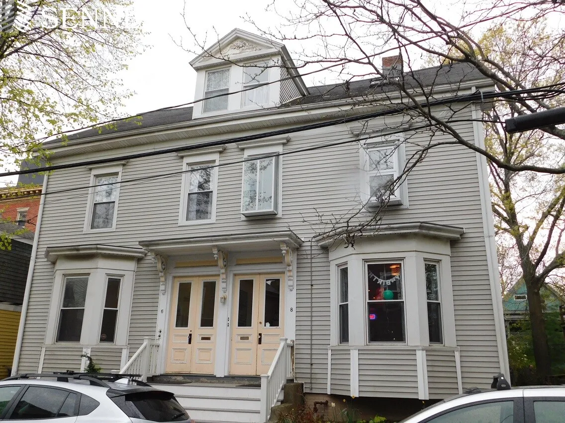 8 Kelly Rd, Cambridgeport