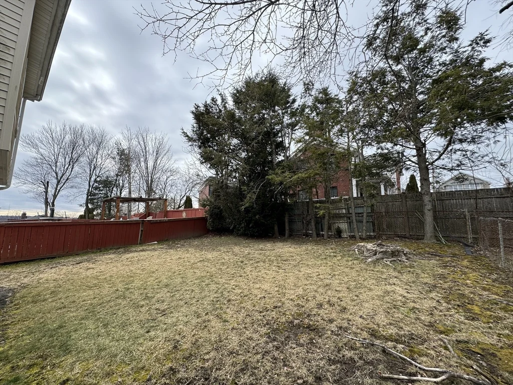 24 Olcott St, Watertown