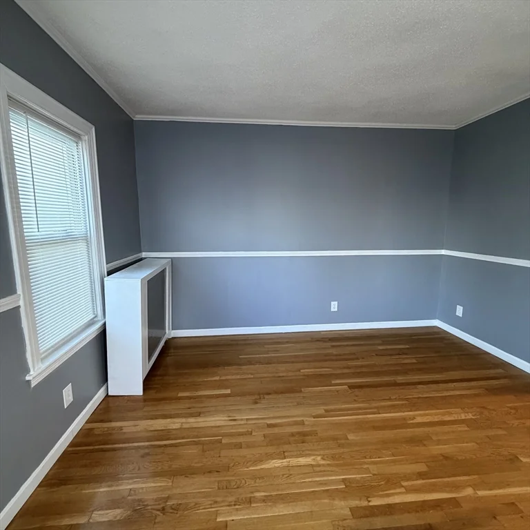 58 Prospect St, Fall River