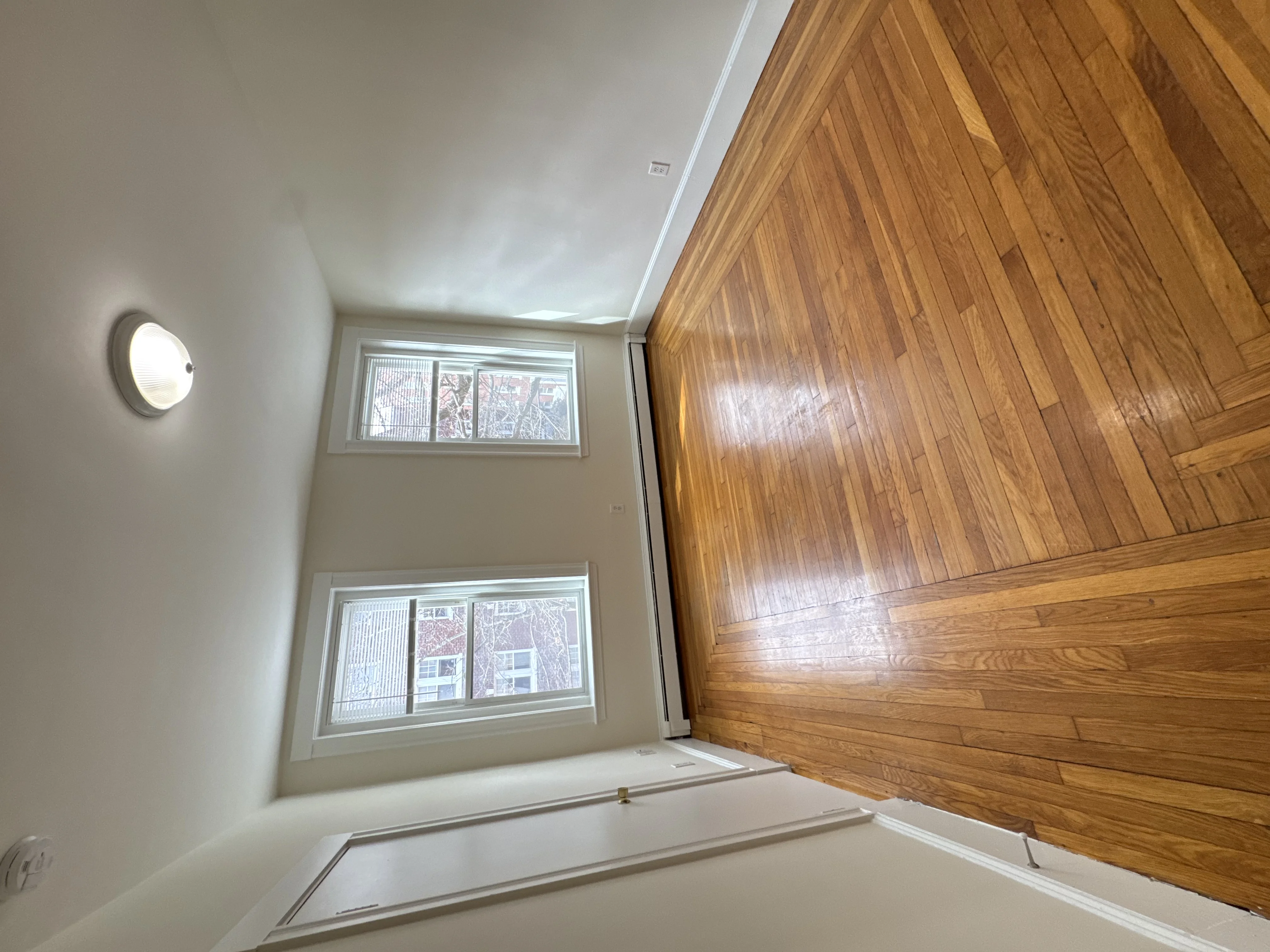 19 Fairbanks St, Coolidge Corner