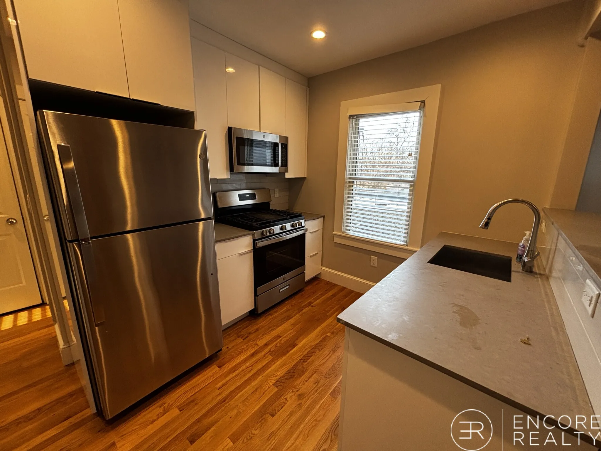 222 Banks St, Riverside