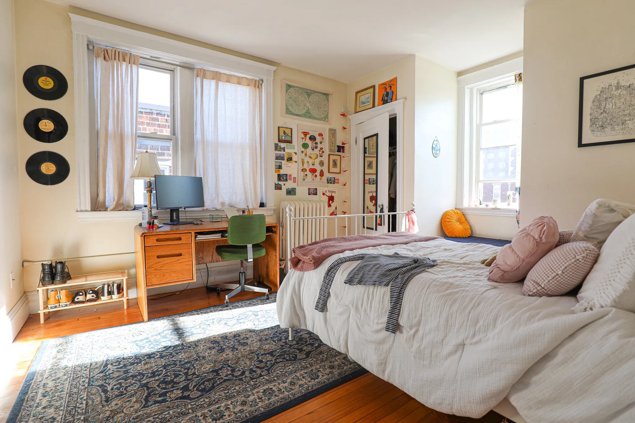 55 Thatcher St, North Brookline