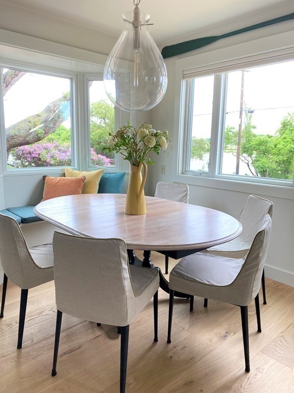 88 Little Neck Rd, Ipswich