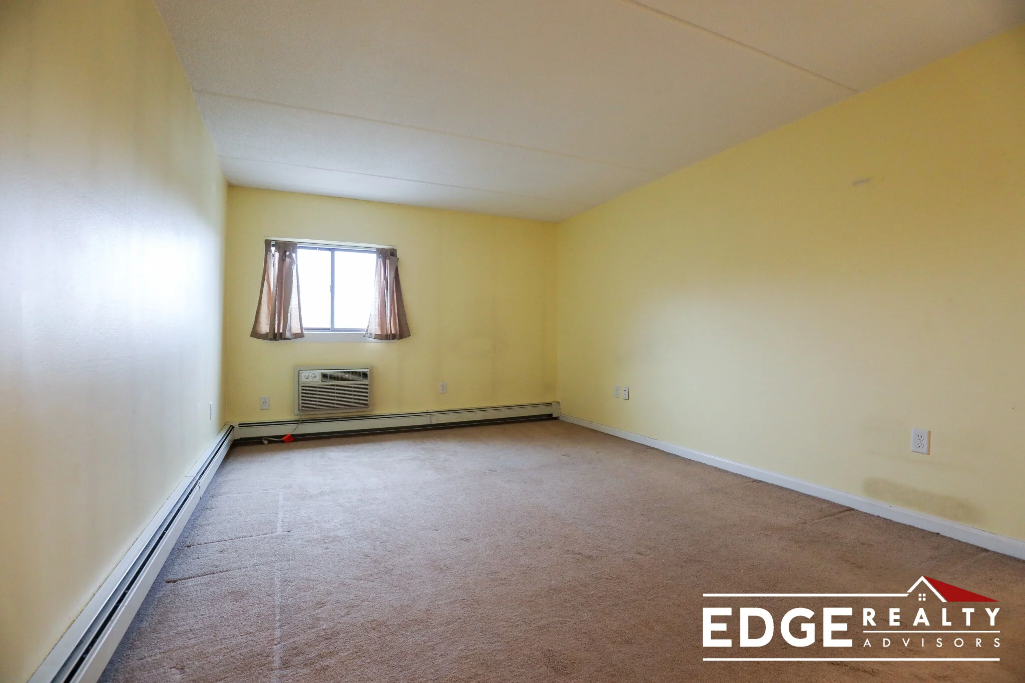 12 Ellery Sq, Mid-Cambridge