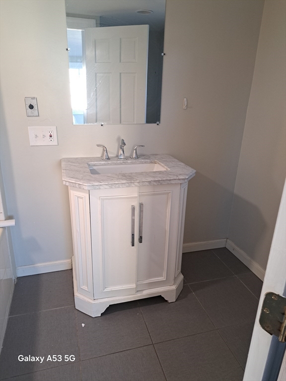 351 Plantation St, East Worcester