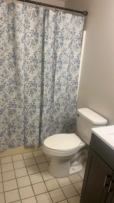 10 Groton Rd, Westford