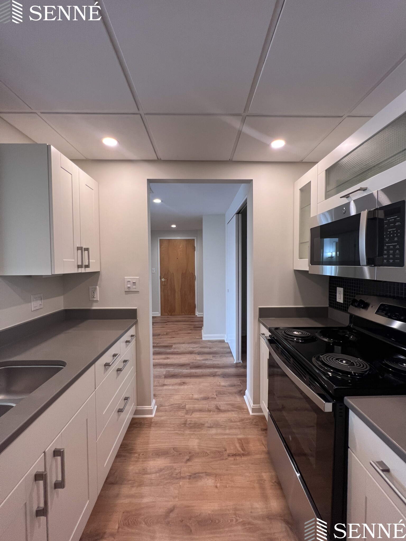 1008 Massachusetts Ave, Riverside