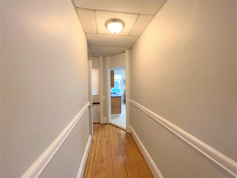 12 Pleasant St, Riverside