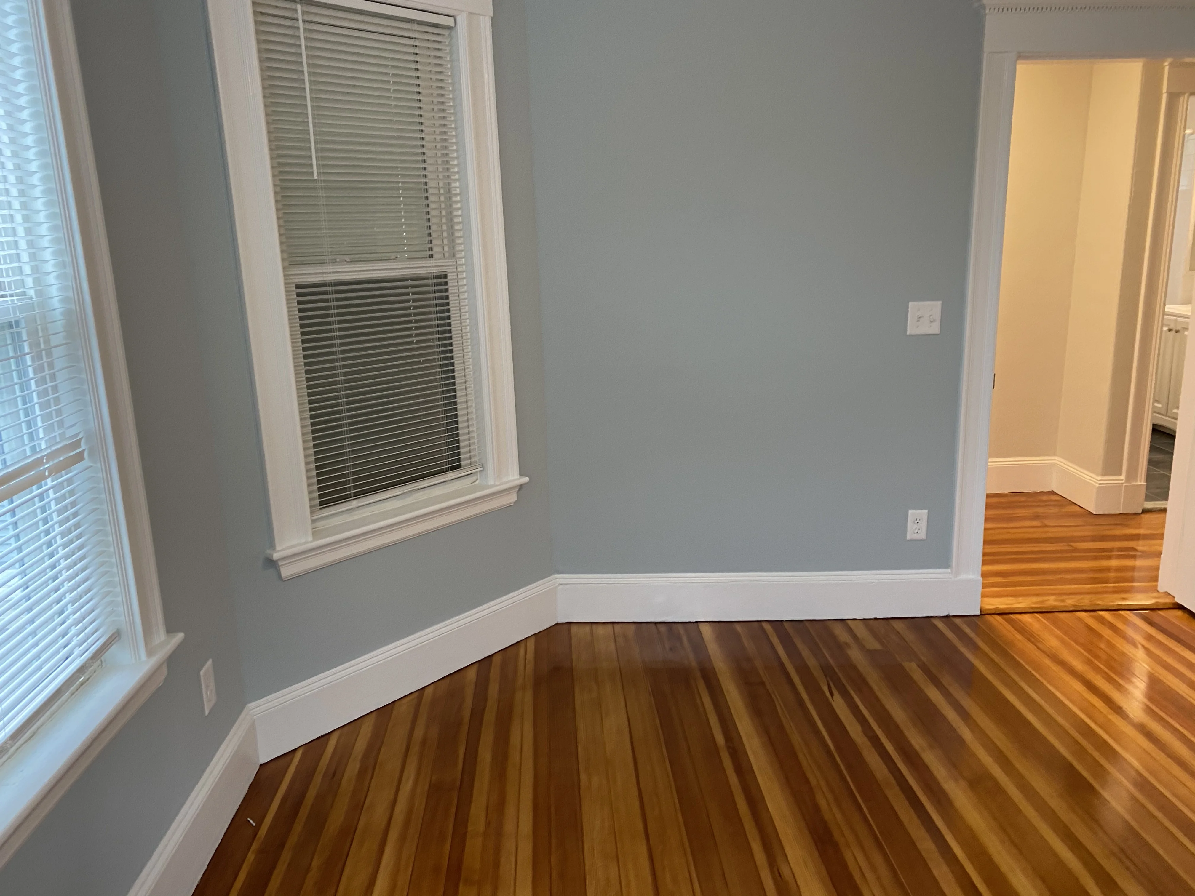 305 Highland Ave, Powder House Square