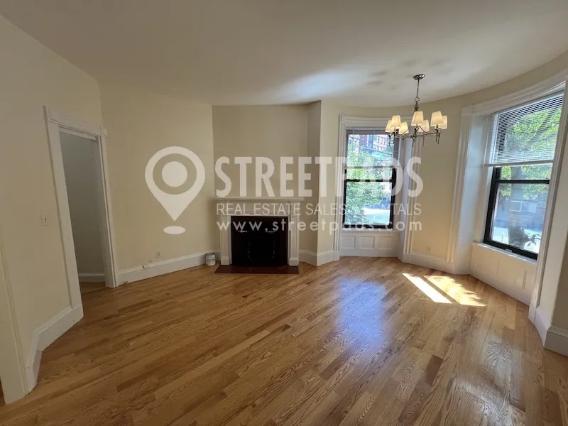 504 Beacon St, Back Bay