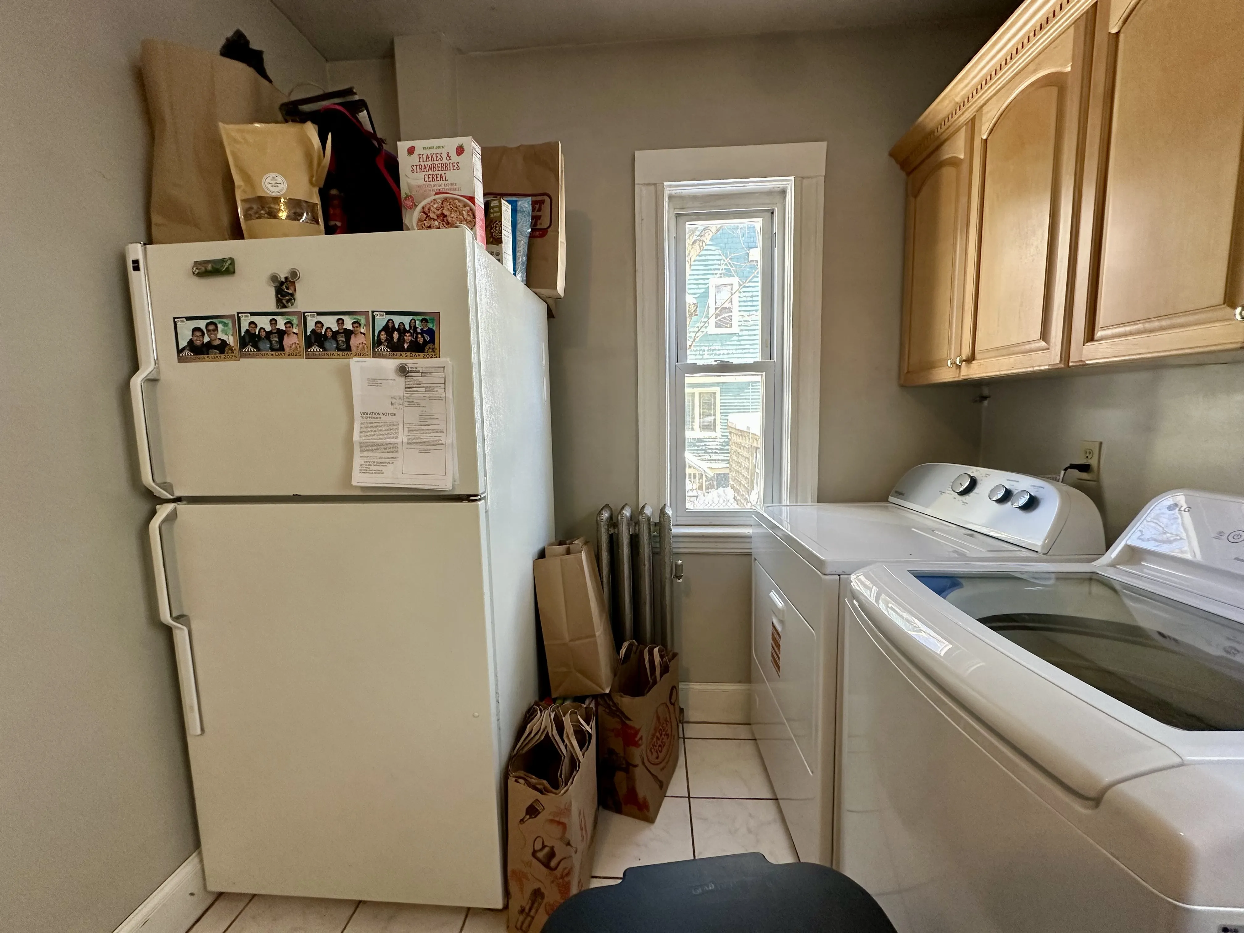 183 College Ave, Tufts