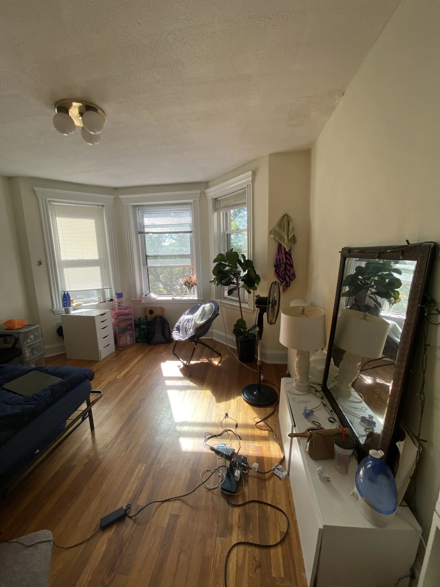 364 Riverway, Mission Hill