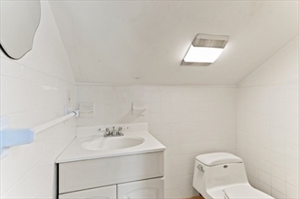 3 bed, 1.5 bath apartment for rent at 10 Codman St Unit 1, Dorchester — photo 11 of 12