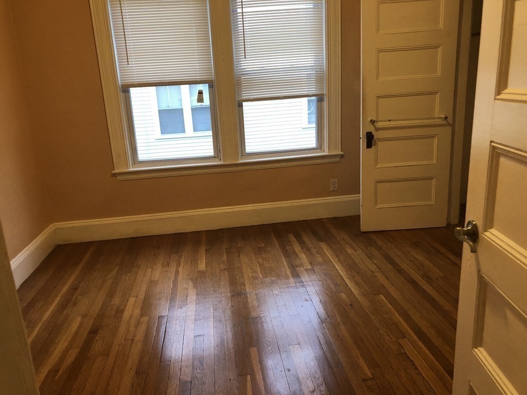 68 Boylston St, Brookline