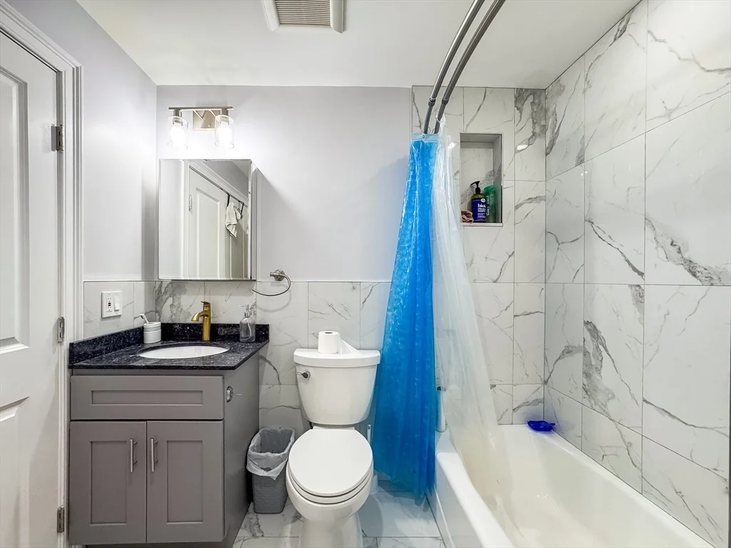 62 Hecla St, Dorchester