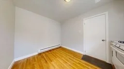 65 Oakland, Oak Square