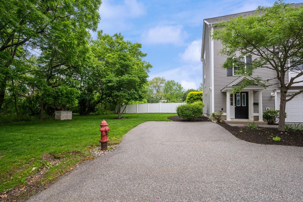 73 Liberty St, Danvers