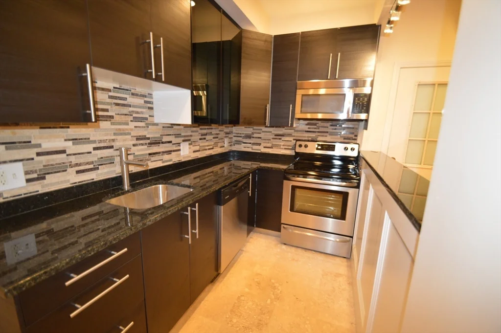 1801 Beacon St, Brookline