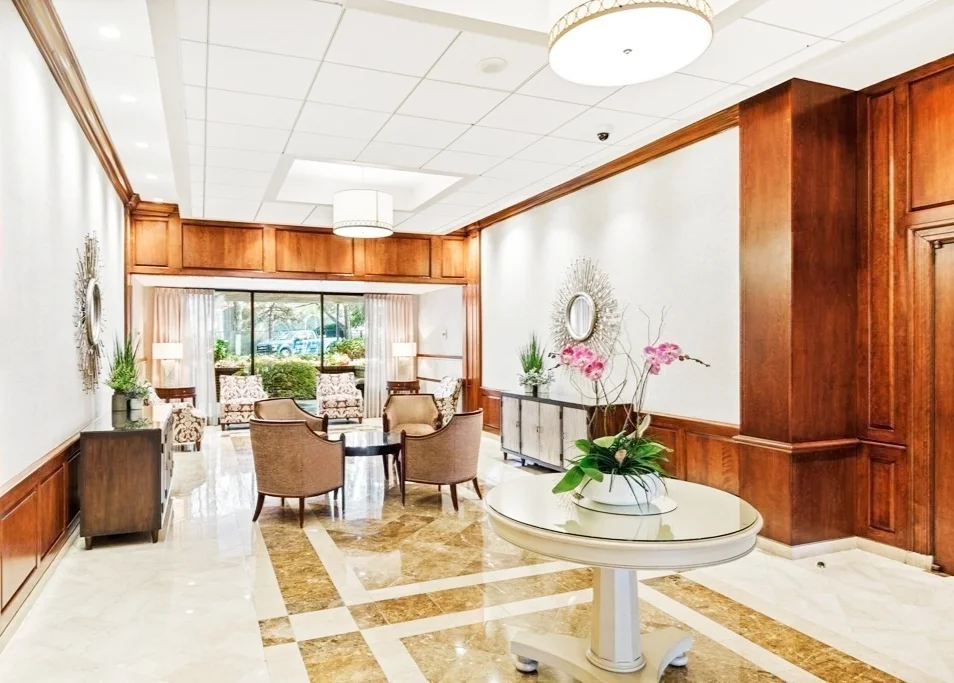 2 Hawthorne Pl, West End