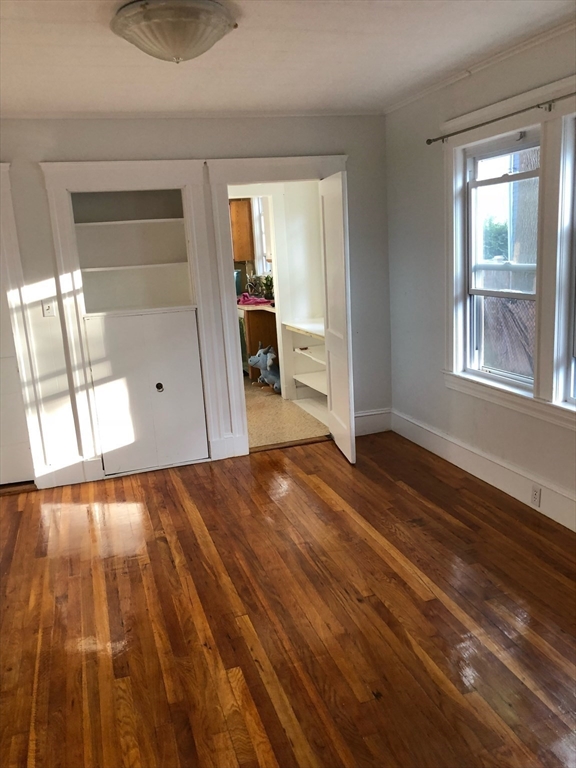 136 Walden, Neighborhood 9