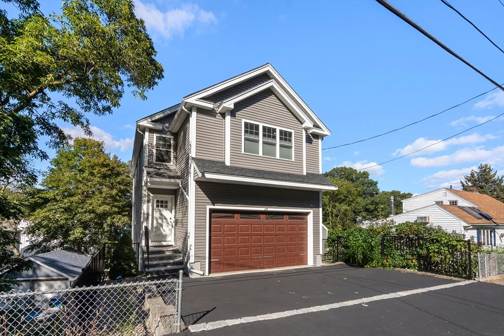 28 Park Ave, Medford