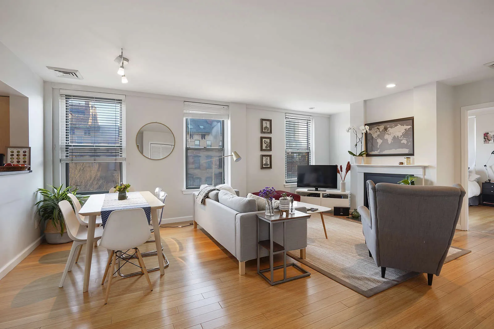 1661-1663 Washington St, South End