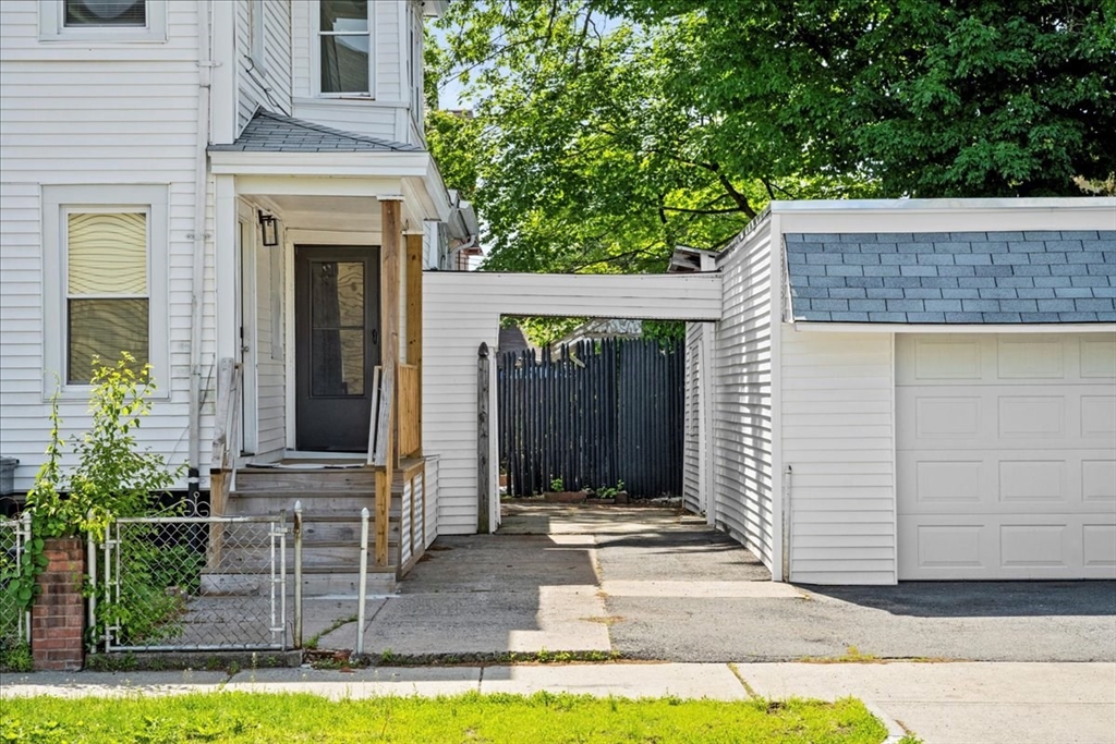 480 White St, Springfield