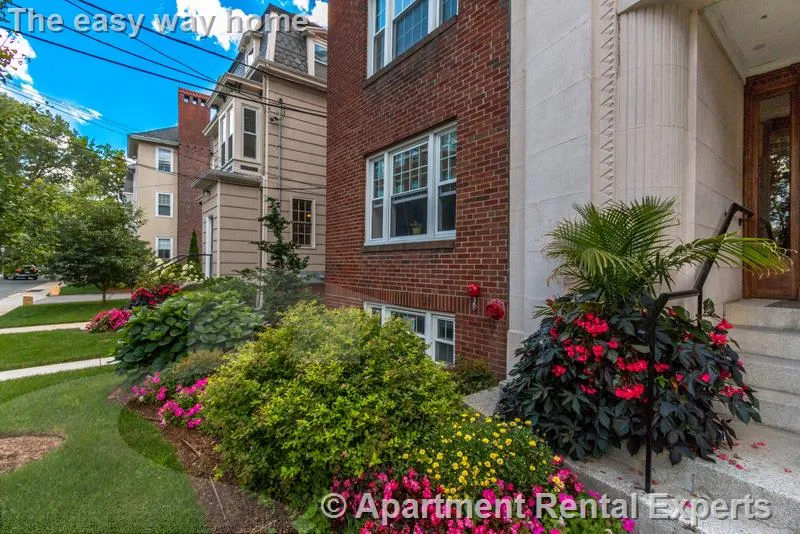 55 Langdon St, Harvard Square