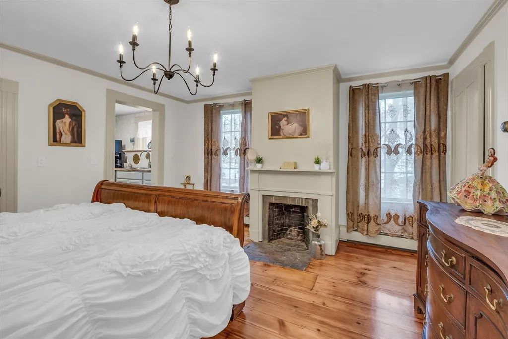 205c Main St, Groton