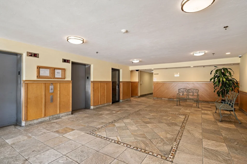 200 Cove Way, Quincy Point