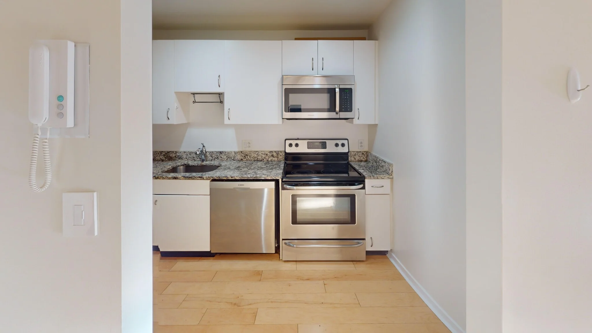 950 Massachusetts Ave, Central Square