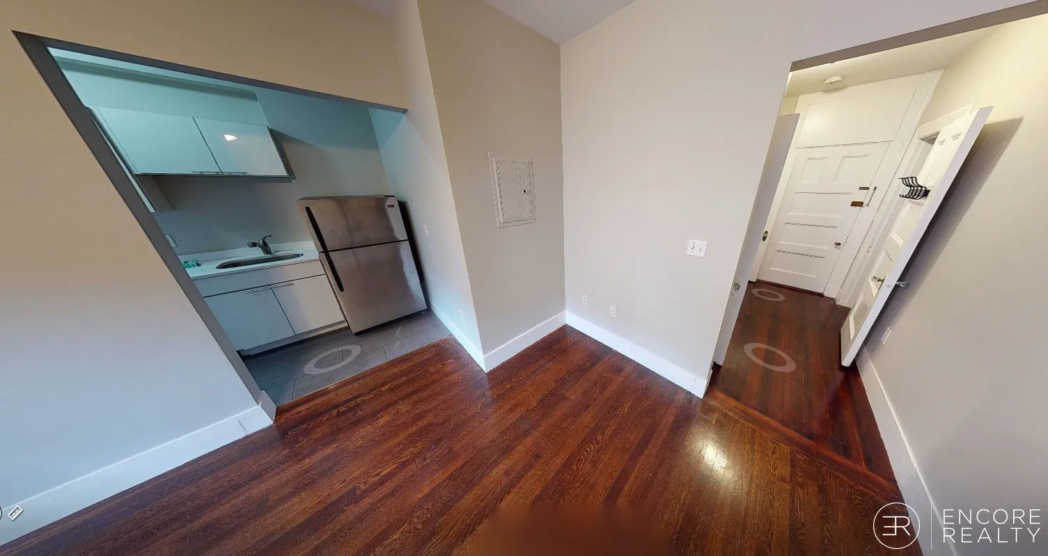 9 Sewall Ave, Coolidge Corner