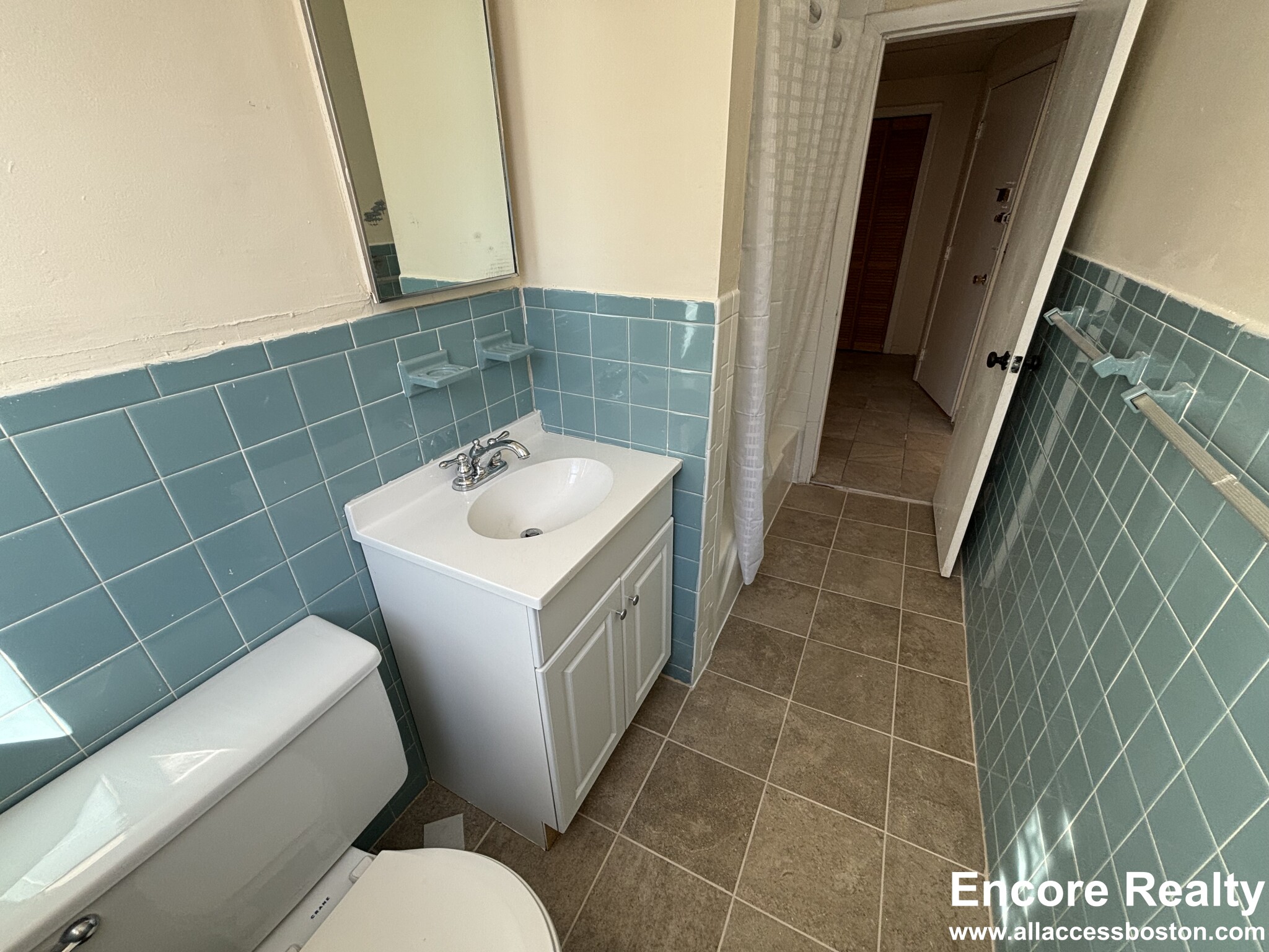 1135 Commonwealth Ave, Brighton