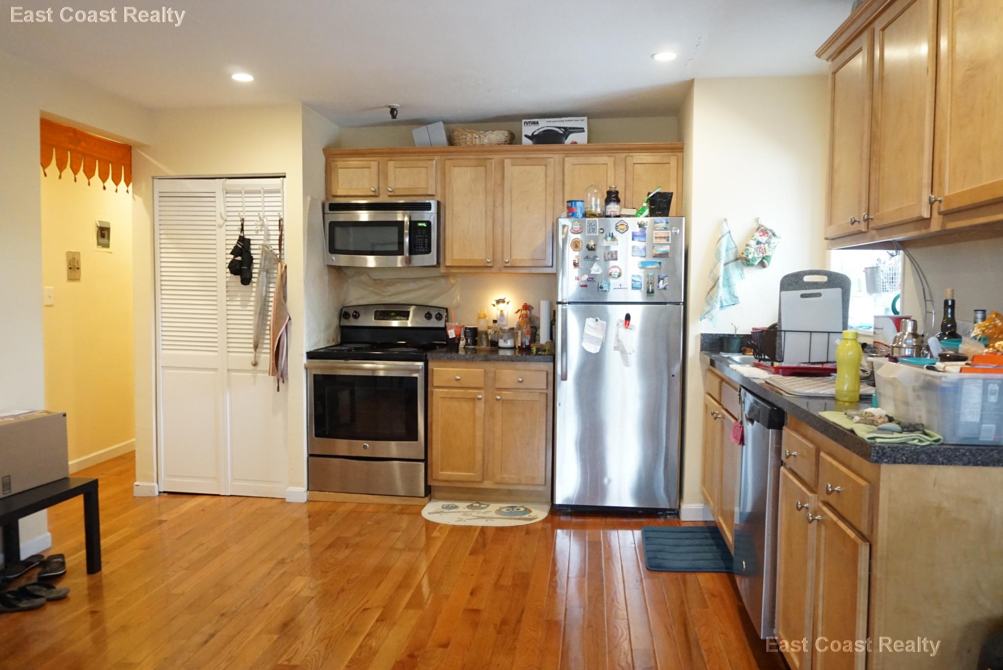 1200 Commonwealth Ave, Brighton