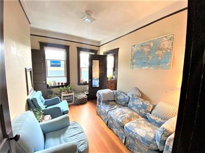 140 Columbia St, The Port