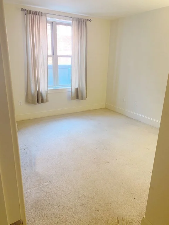 116 Rantoul St, Beverly