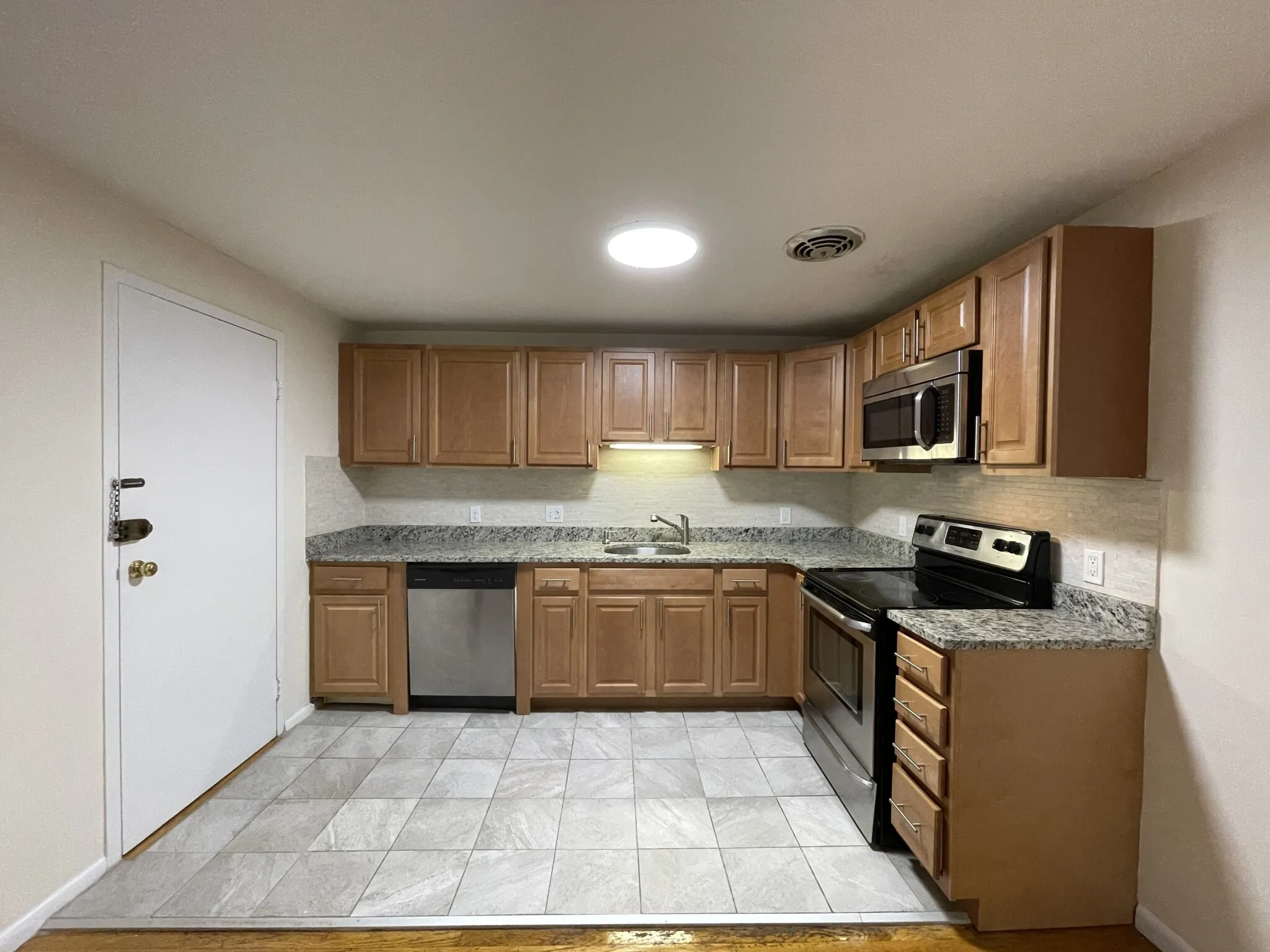 110 Babcock St, Coolidge Corner