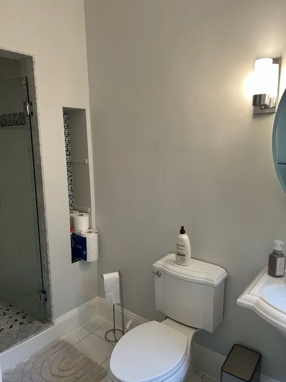 313 Tappan St, Aspinwall Hill